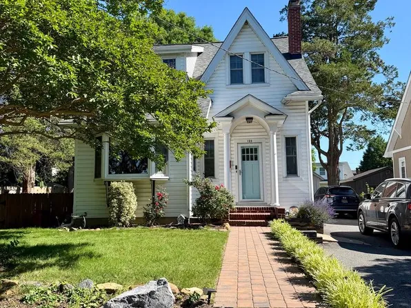 123 Catalpa Ave, Wilmington, DE 19804