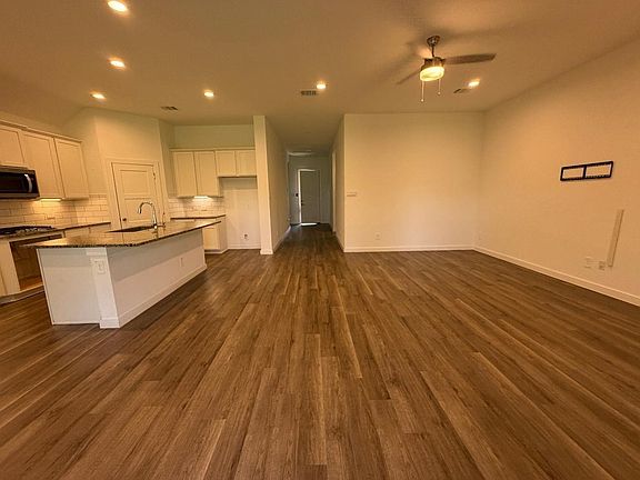 2nd image of 1604 Daylight Lake Dr