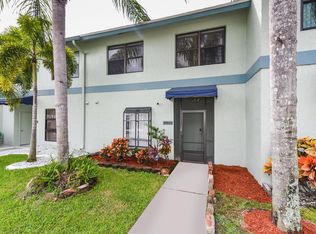 9094 SW 21st Ct APT D, Boca Raton, FL 33428