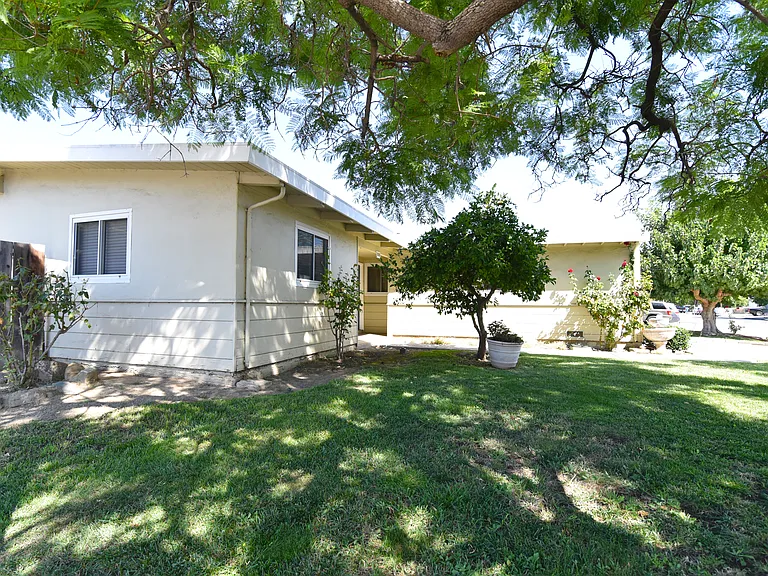 3793 Yorktown Rd — Photo 3