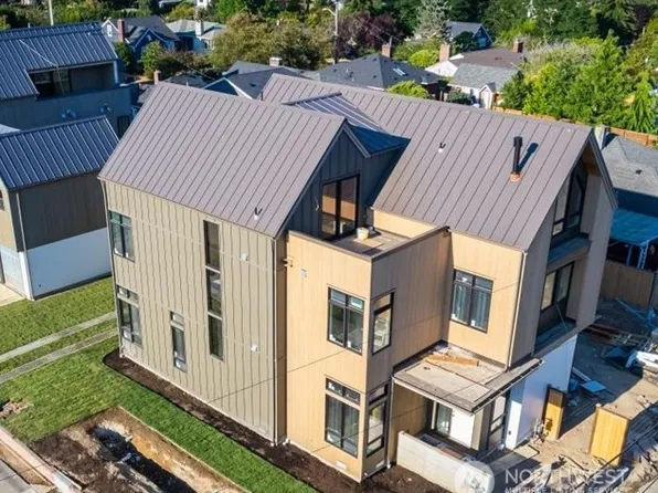 8014 39th Avenue SW, Seattle, WA 98136