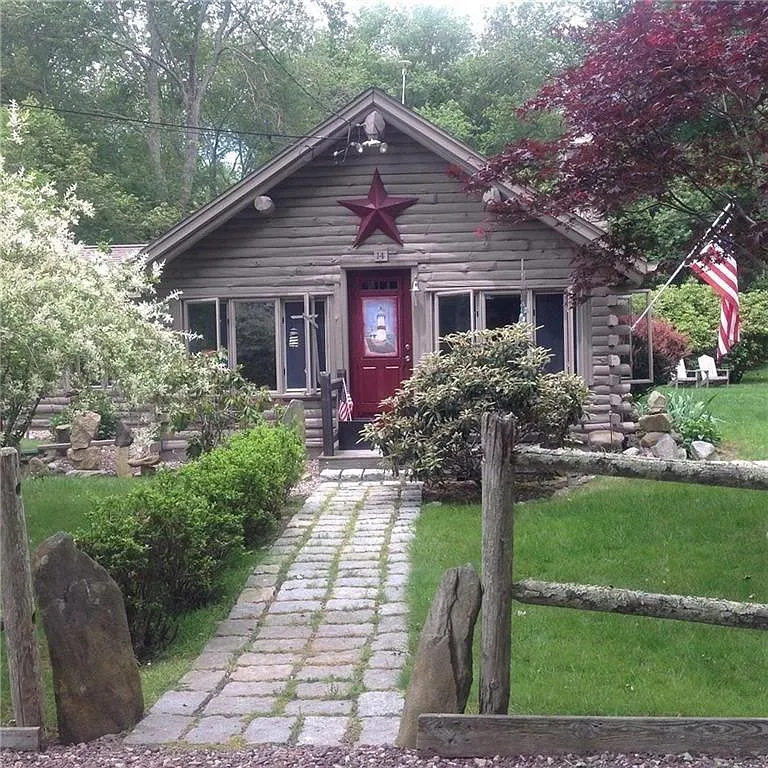 14 Presque Isle Trl — Photo 1