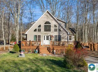 1309 Glen Trl, Pocono Lake, PA