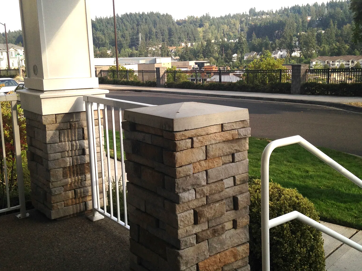 3 bed, 1480 sqft, $2,790 — Photo 2