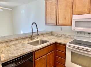 950 La Barbera Dr, San Jose, CA