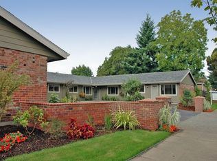 9334 N Lombard St APT 8, Portland, OR 97203