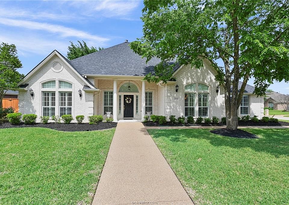 1st image of 4921 Park Land Dr