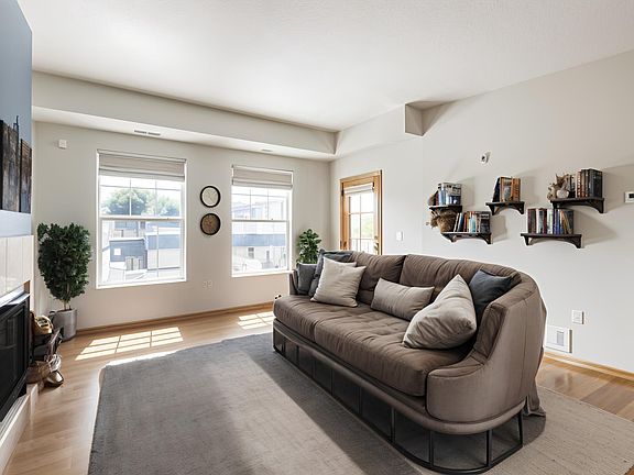2nd image of 750 Mainstreet APT 218