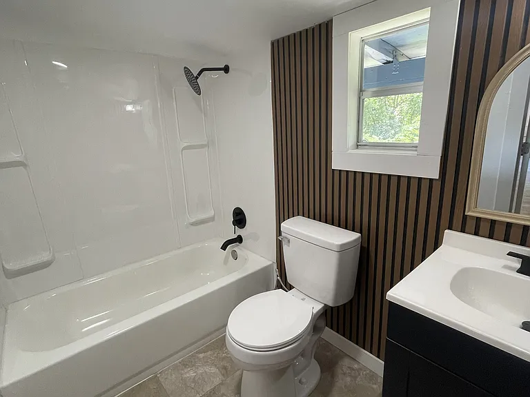 2715 Woodlawn Blvd — Photo 7