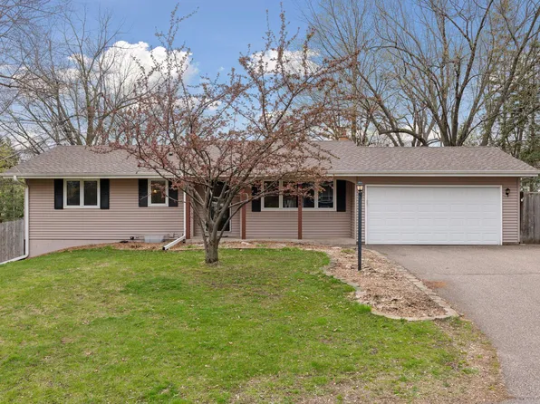 5044 Crown St, Minnetonka, MN 55345