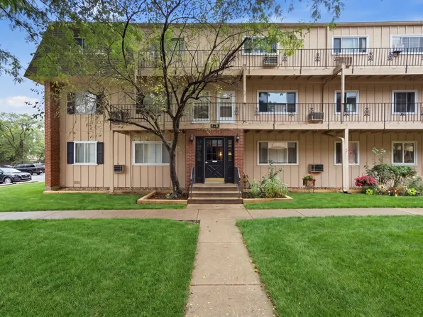 2508 Algonquin Rd APT 2, Rolling Meadows, IL 60008