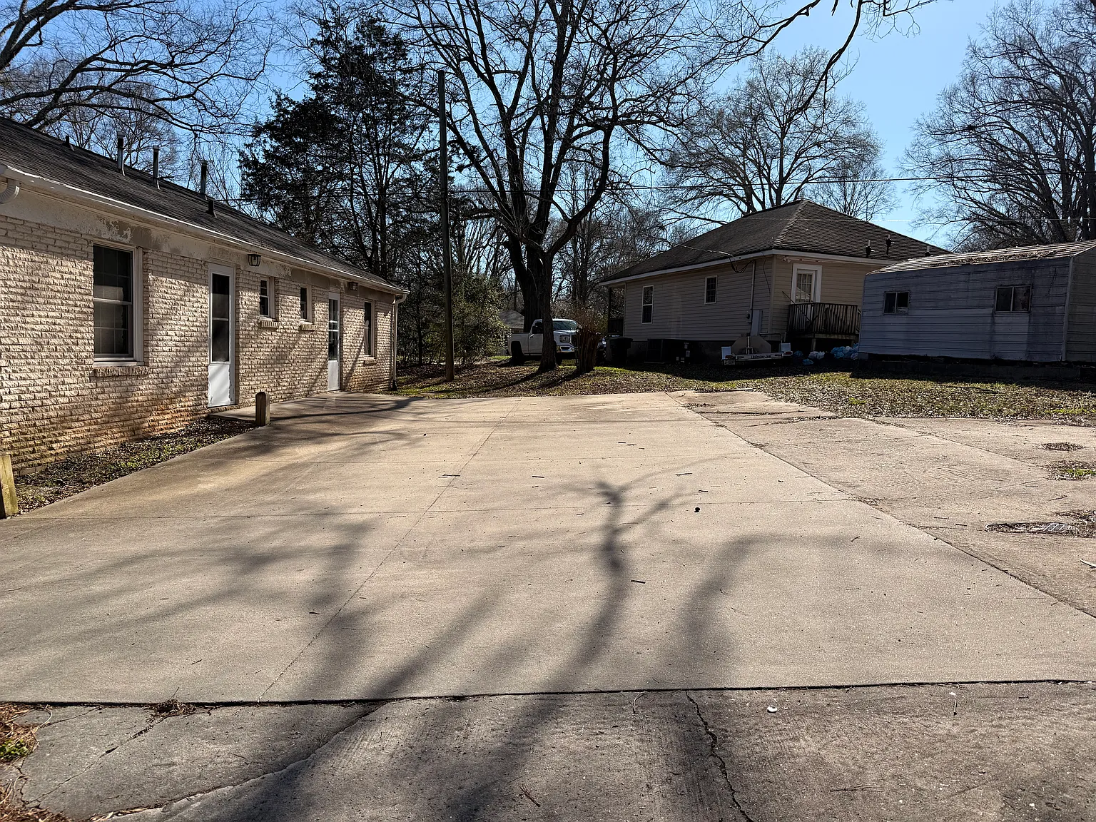 2 bed, 800 sqft, $1,200 — Photo 3