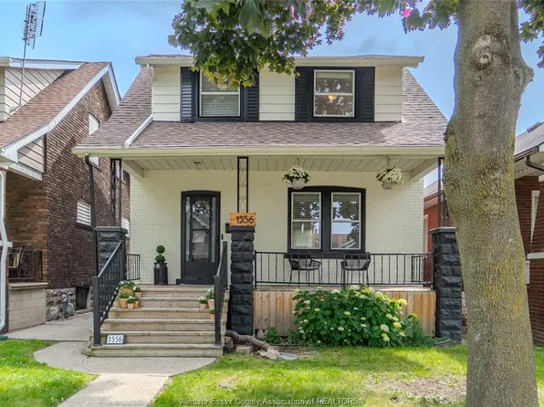 1556 Hall Ave, Windsor, ON N8X 4R7
