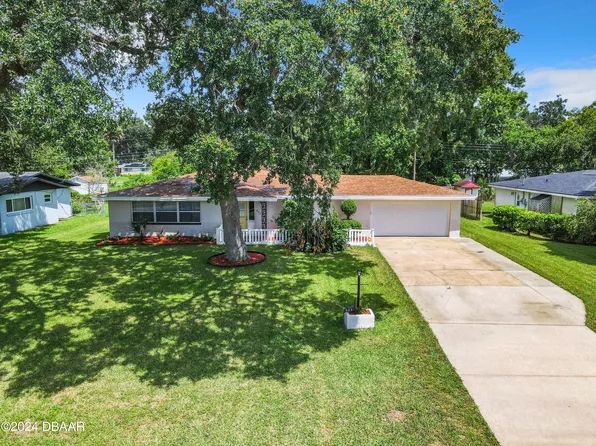 844 Ponderosa Dr, South Daytona, FL 32119