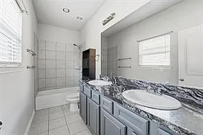 1204 Parkhurst Ave — Photo 5