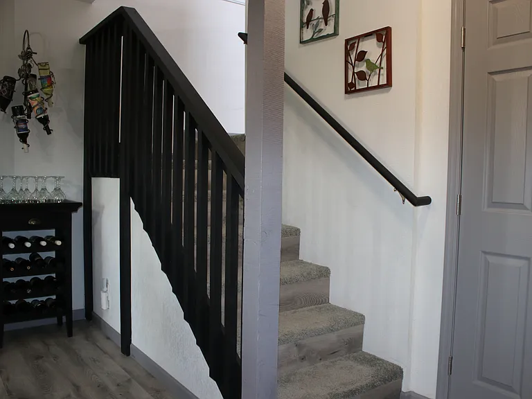 810 N Humphreys St — Photo 52