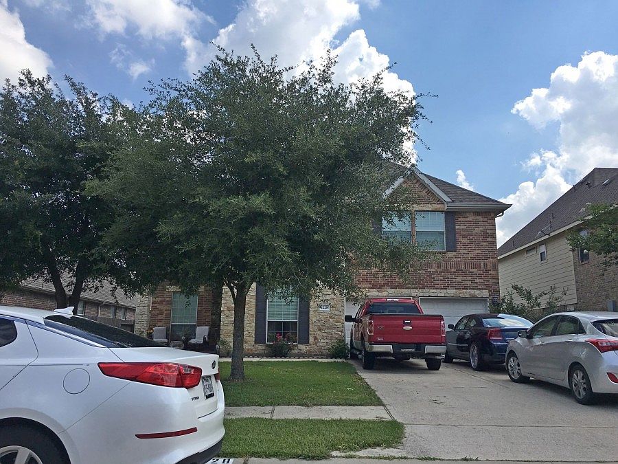 1st image of 1228 Chuck Dr
