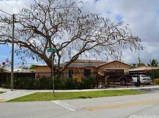 9300 SW 43rd St, Miami, FL 33165