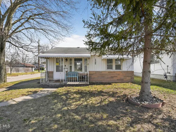 3560 Dixie Dr, Toledo, OH 43611