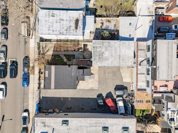 36-13 Tenth Street image 7 of 10