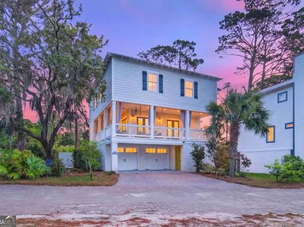 2 White Oak Ln, Tybee Island, GA 31328