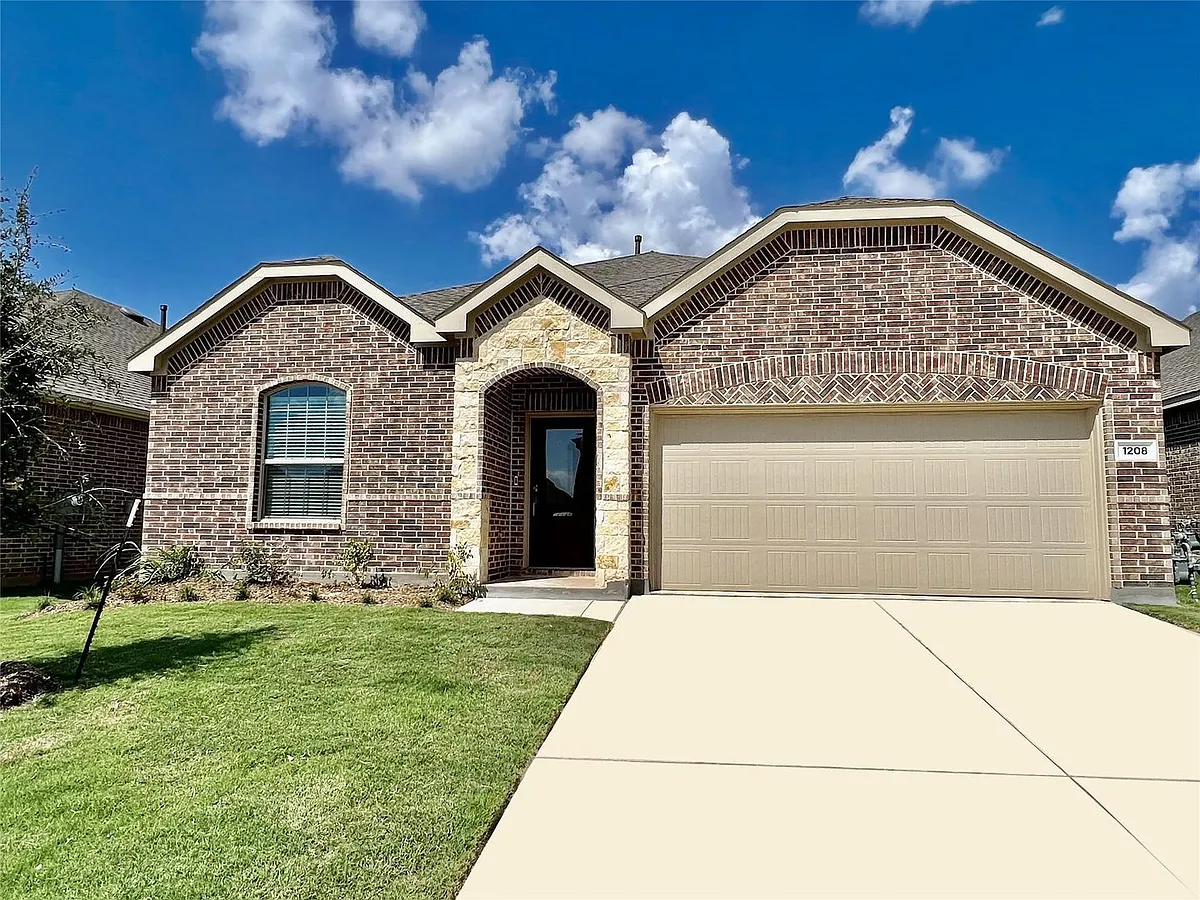 Building Photo - 1208 Sequoia Ln