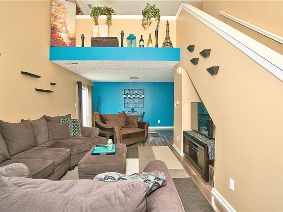 4th image of 6614 Largo Ln