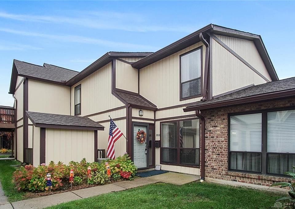 1st image of 2808 Foxwood Ct