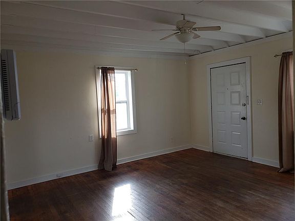 4th image of 736 N Garland Ave
