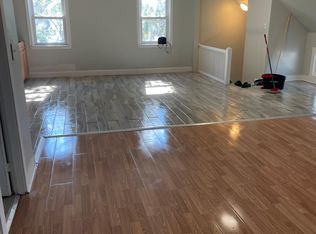 253 Locust St APT 4, Fall River, MA 02720