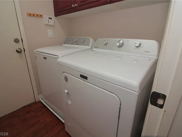 714 Newquay Ct — Photo 12