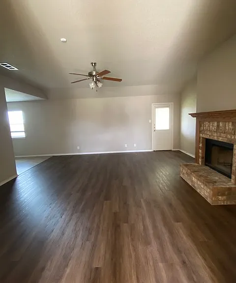 3903 Jake Spoon Dr — Photo 2