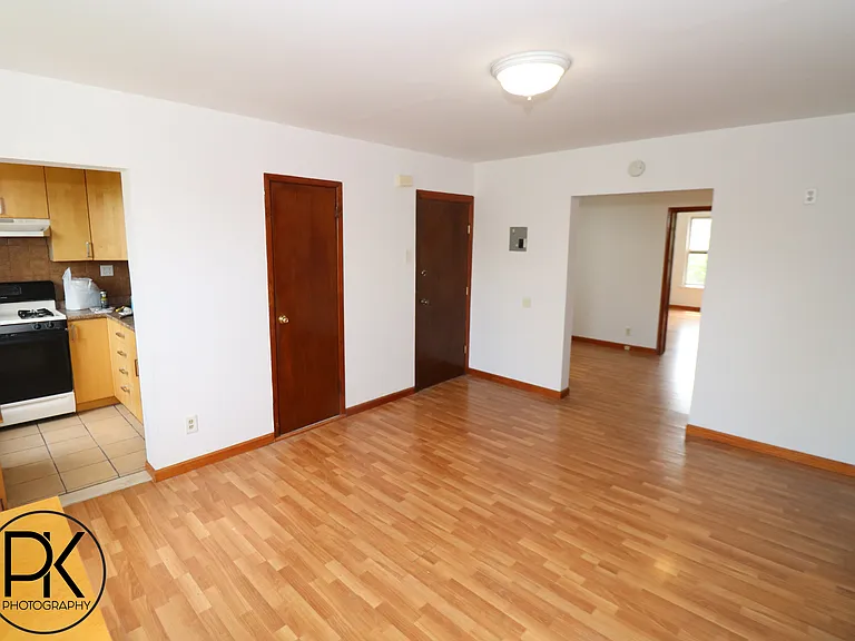 730 Leonard St #3 — Photo 13
