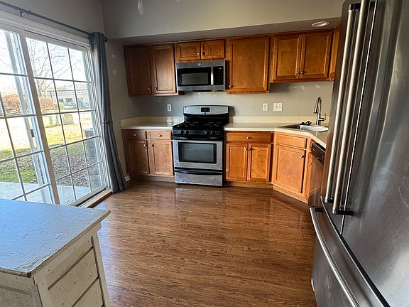 4th image of 603 London Ct