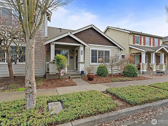 2nd image of 6520 Indiana Street SE