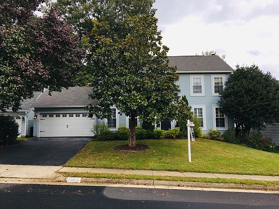 3rd image of 10605 John Ayres Dr