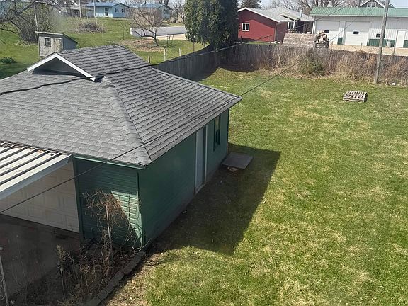 3rd image of 1804 8th Ave