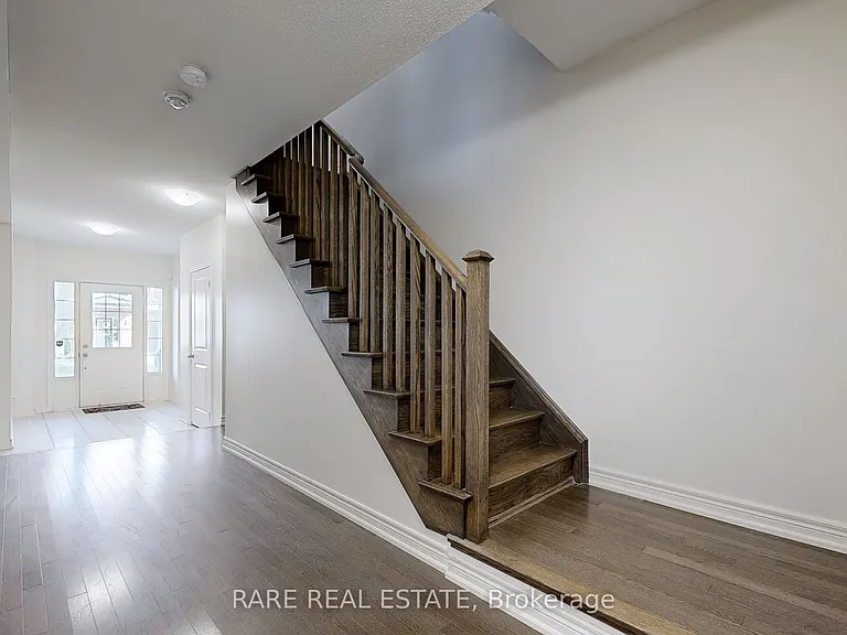 87 Fruitvale Cir — Photo 32