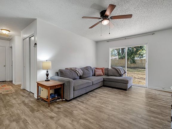 4th image of 8505 Southminster Ct
