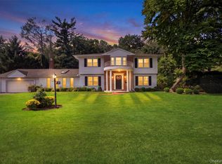 20 Chestnut Drive, East Hills, NY 11576