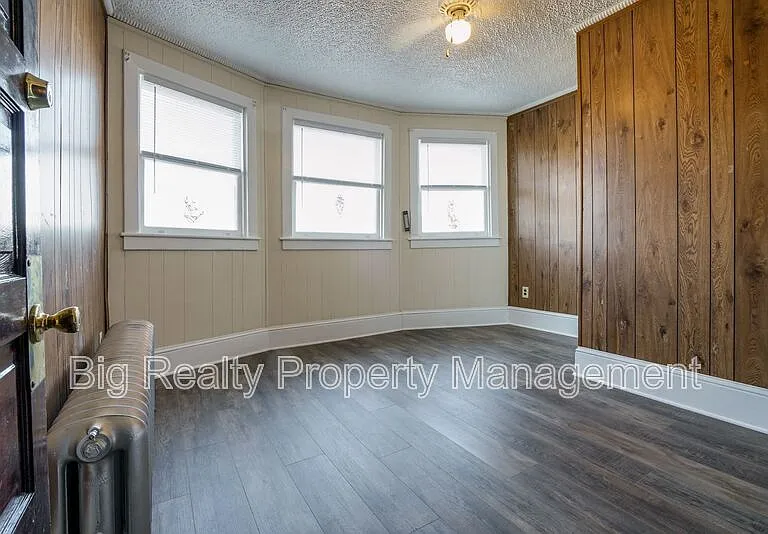 324 New St #3 — Photo 10