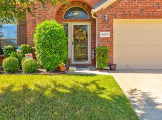 9037 Weller Ln, Fort Worth, TX 76244