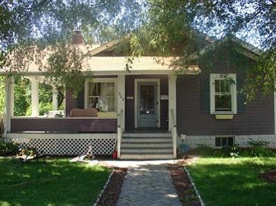 1st image of 303 N Valparaiso St