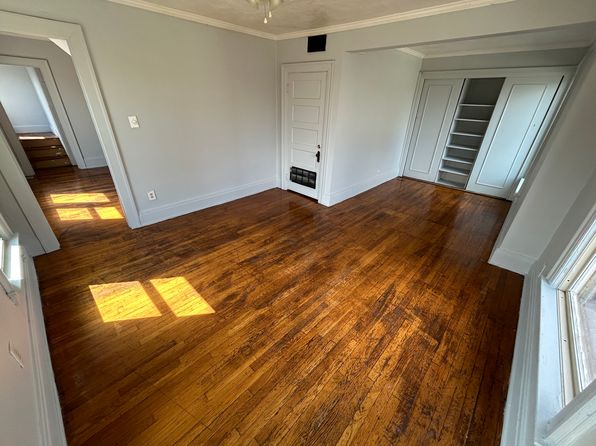 1008 N Vermilion St APT 2, Danville, IL 61832