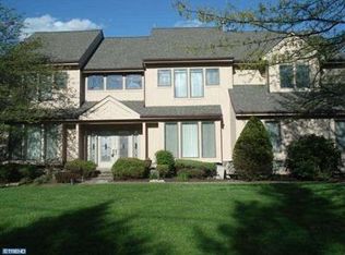 95 Ponderosa Dr, Holland, PA