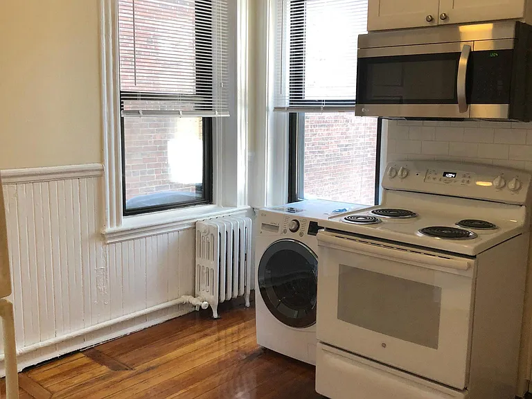 104 Waltham St #2 — Photo 2