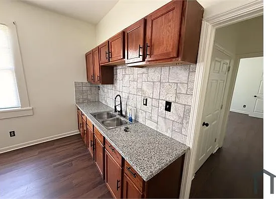 2460 N Rocheblave St — Photo 14