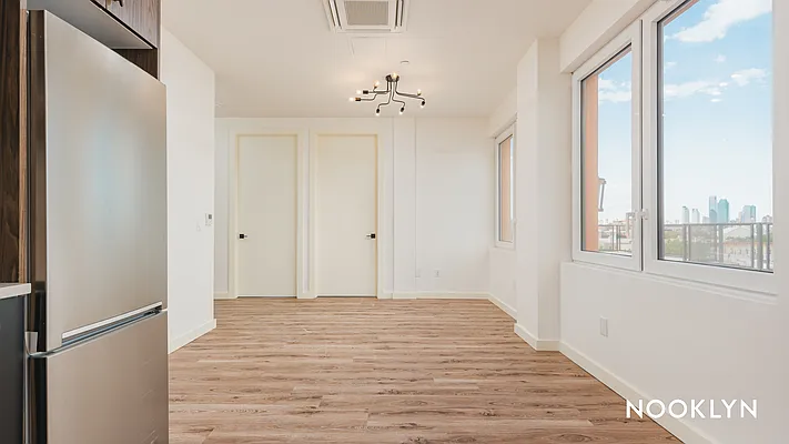 Rented by Nooklyn NYC LLC | media 24