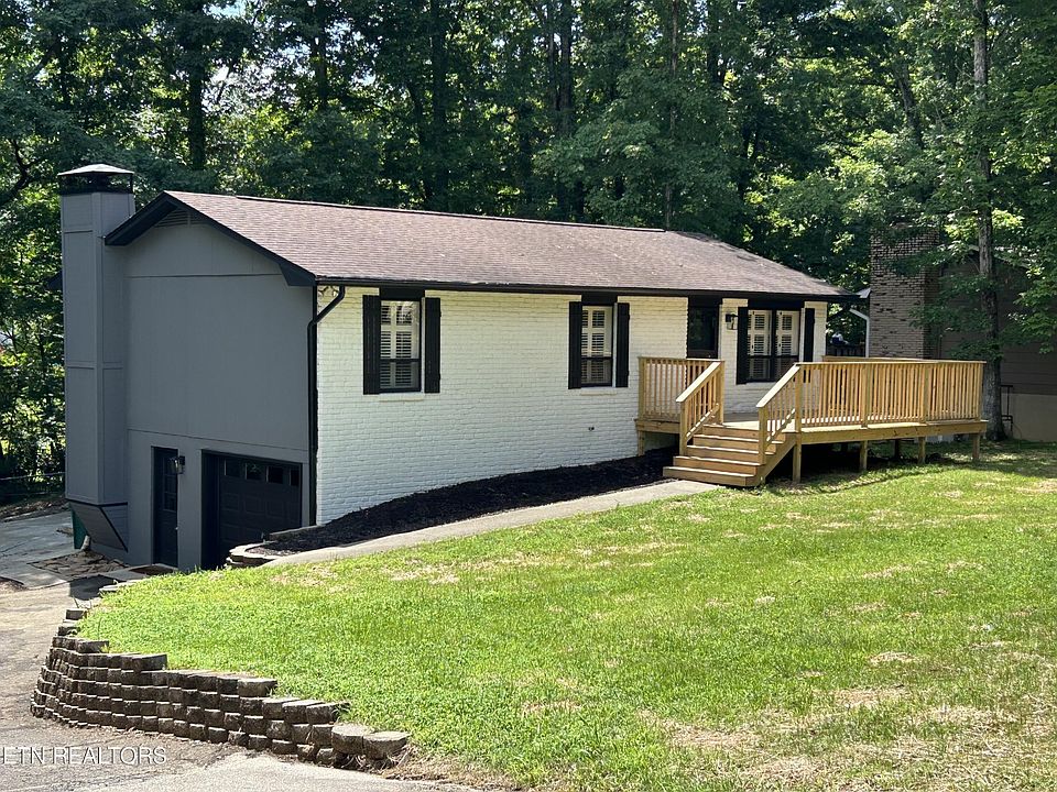 1st image of 1511 Lakeshire Dr