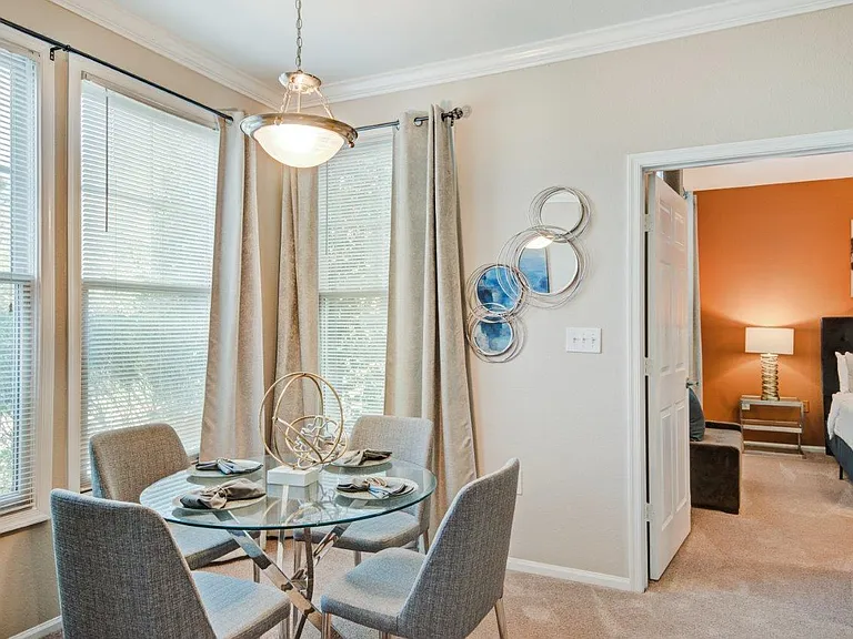 Village at Potomac Falls Apartment Homes — Photo 6